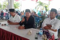 Joko Siswanto Terpilih Kepala Desa PAW Desa Putren (paling kanan).