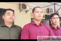 <Ayi' Aby Dzulfikor, SH kuasa hukum yang mendampingi Lahuri, Sarmadi dan Wajito>