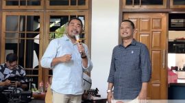 Fauzi Irwana Anggota DPRD Kabupaten Nganjuk Bersama Dirut PT. NJM, Bagus Setyo Nugroho
