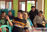 Anggota SLJ (Salam Lima Jari)