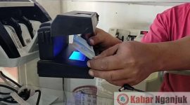 Antisipasi Peredaran Uang Palsu: Pedagang Siapkan Alat Deteksi Uang