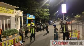  (Harkamtibmas) menjelang Pilkada 2024, Polres Pelabuhan Tanjung Perak menggelar patroli