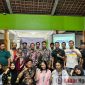 Foto bersama Mahasiswa KKNT Inovasi IPB University