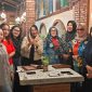 tengah berkerudung coklat indah Nugroho ketua DPD APJI Jatim
